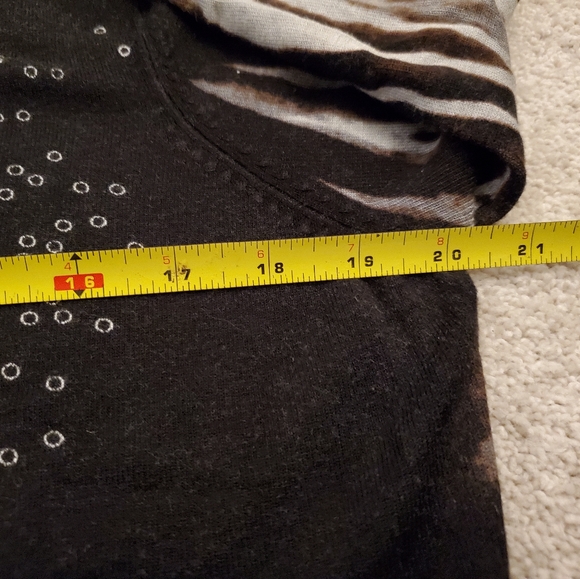 CHAGALL blouse - Picture 9 of 9